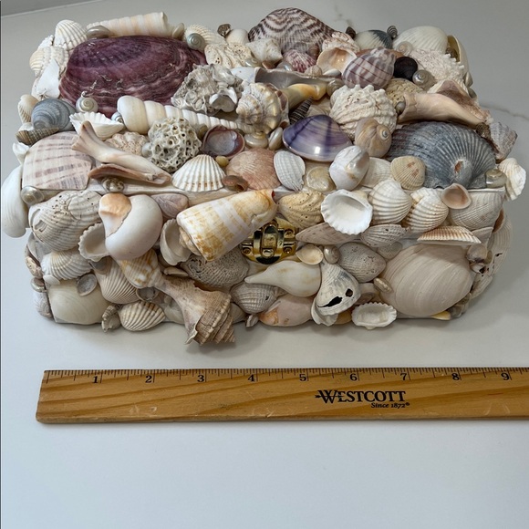 Handmade Seashell Embellished Jewelry/Trinket Box - Picture 9 of 13